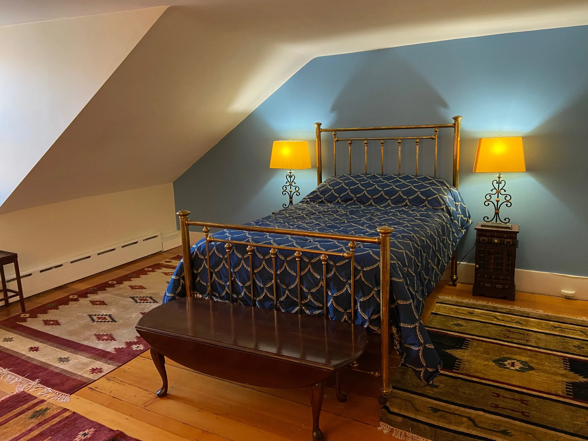 Studio bed, 1 bath apartment for rent at 4 Louisburg Sq Unit PH, Beacon Hill — photo 2 of 25