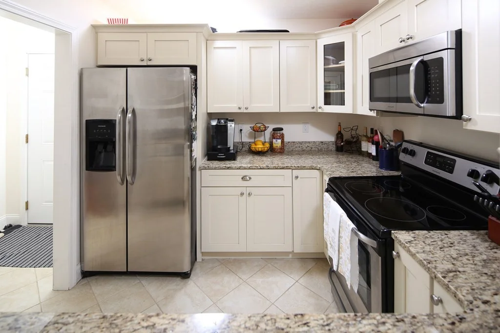 2 bed, 2 bath apartment for rent at 4 Marc Dr Unit 4D10, Plymouth — photo 3 of 12