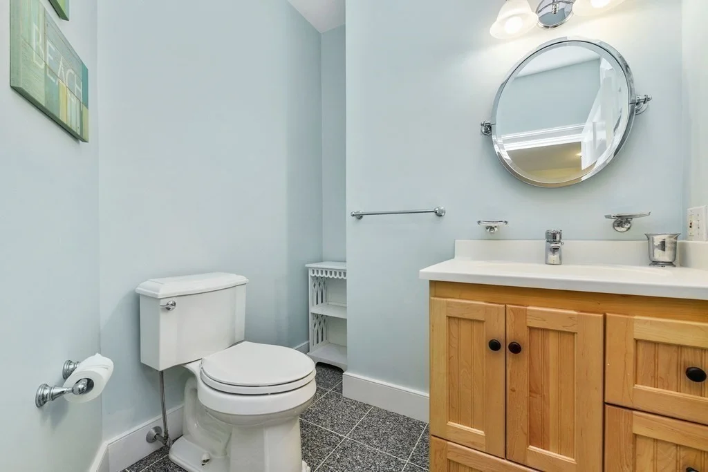 3 bed, 2 bath apartment for rent at 4 Margin Ct Unit 4B, Cohasset — photo 23 of 30
