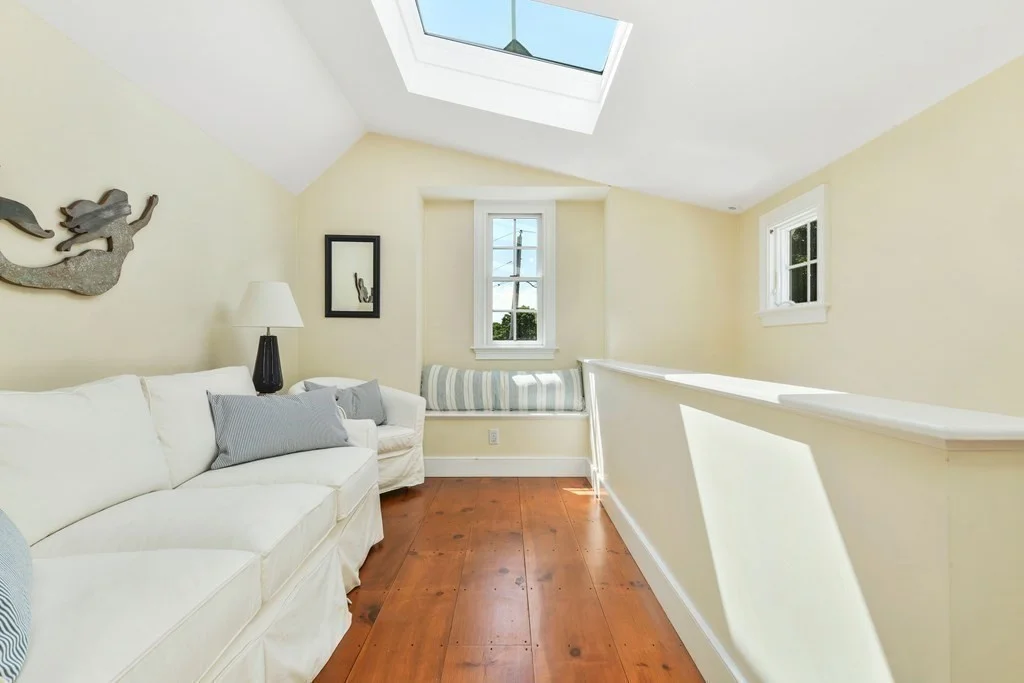 3 bed, 2 bath apartment for rent at 4 Margin Ct Unit 4B, Cohasset — photo 25 of 30