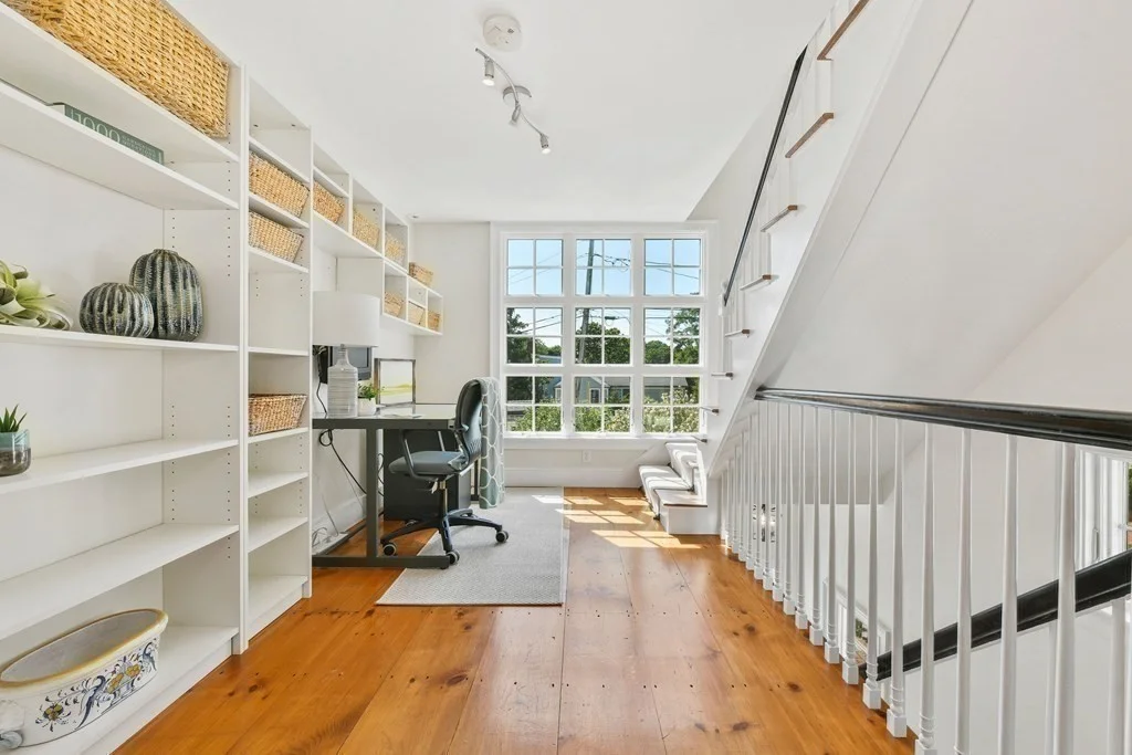 3 bed, 2 bath apartment for rent at 4 Margin Ct Unit 4B, Cohasset — photo 20 of 30
