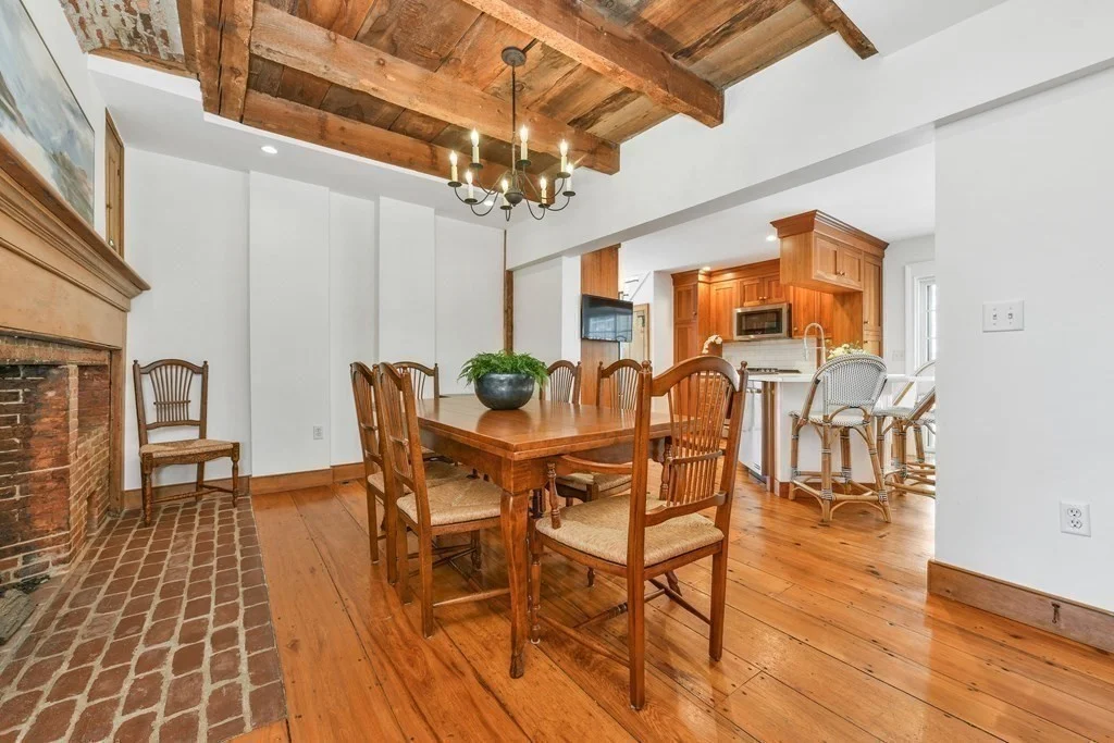3 bed, 2 bath apartment for rent at 4 Margin Ct Unit 4B, Cohasset — photo 8 of 30