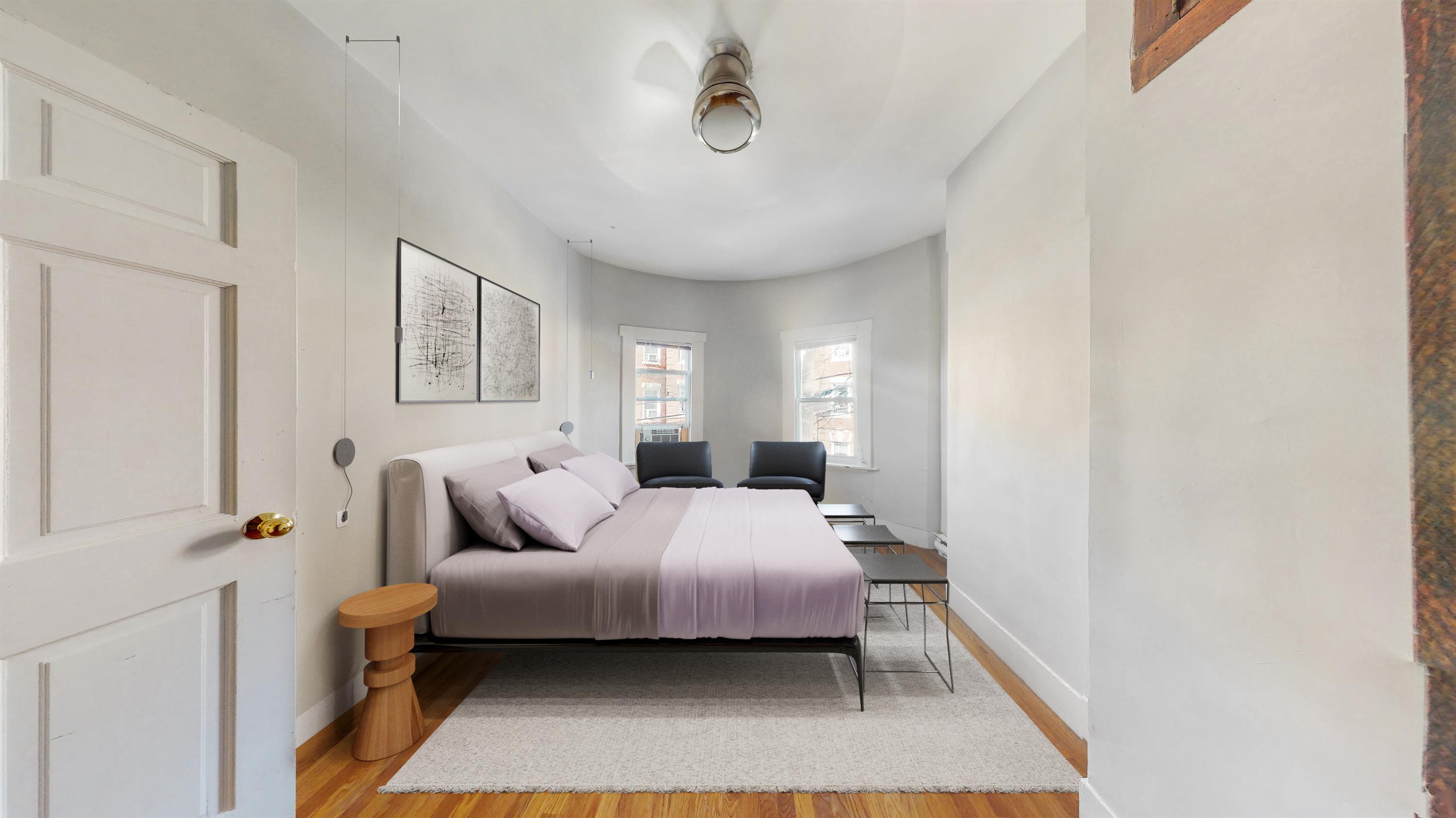 3 bed, 1 bath apartment for rent at 4 Mark St Unit 2, Jamaica Plain — photo 7 of 10