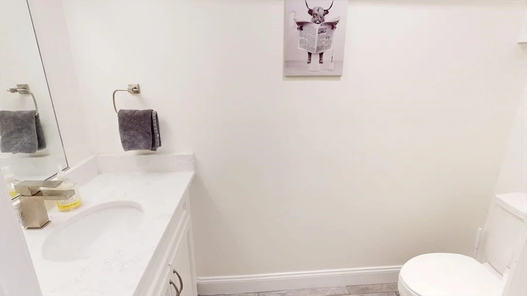 3 bed, 3 bath apartment for rent at 4 Market St Unit TH, Kendall Square — photo 22 of 22