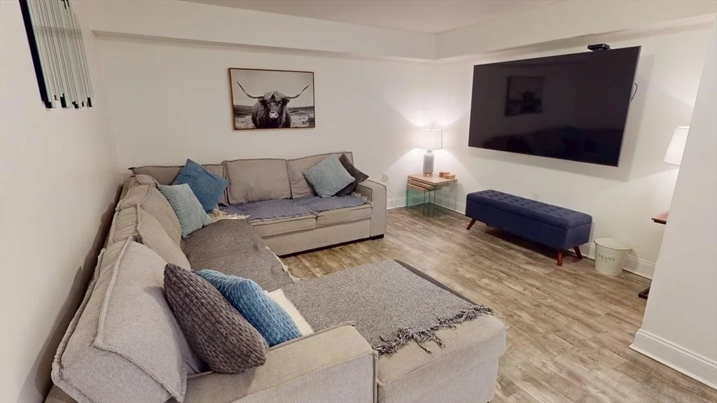 3 bed, 3 bath apartment for rent at 4 Market St Unit TH, Kendall Square — photo 21 of 22