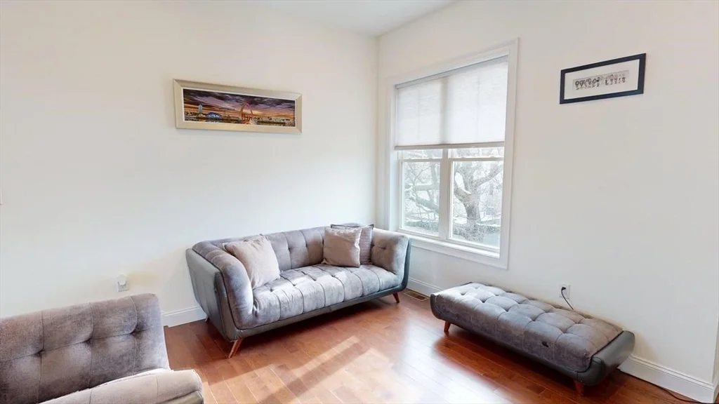 3 bed, 3 bath apartment for rent at 4 Market St Unit TH, Kendall Square — photo 4 of 22