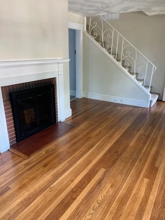 2 bed, 1 bath apartment for rent at 4 Martin St Unit 1, Marblehead — photo 3 of 13