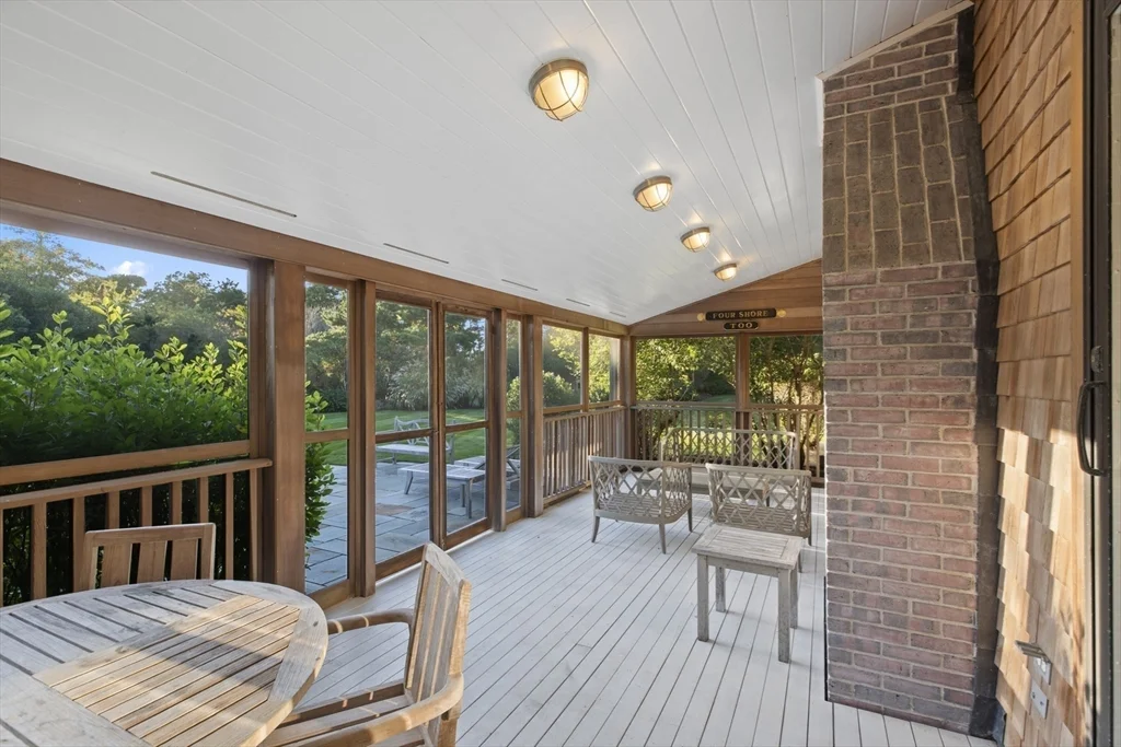 5 bed, 4+ bath apartment for rent at 4 Maxey Pond Rd, Nantucket — photo 25 of 34