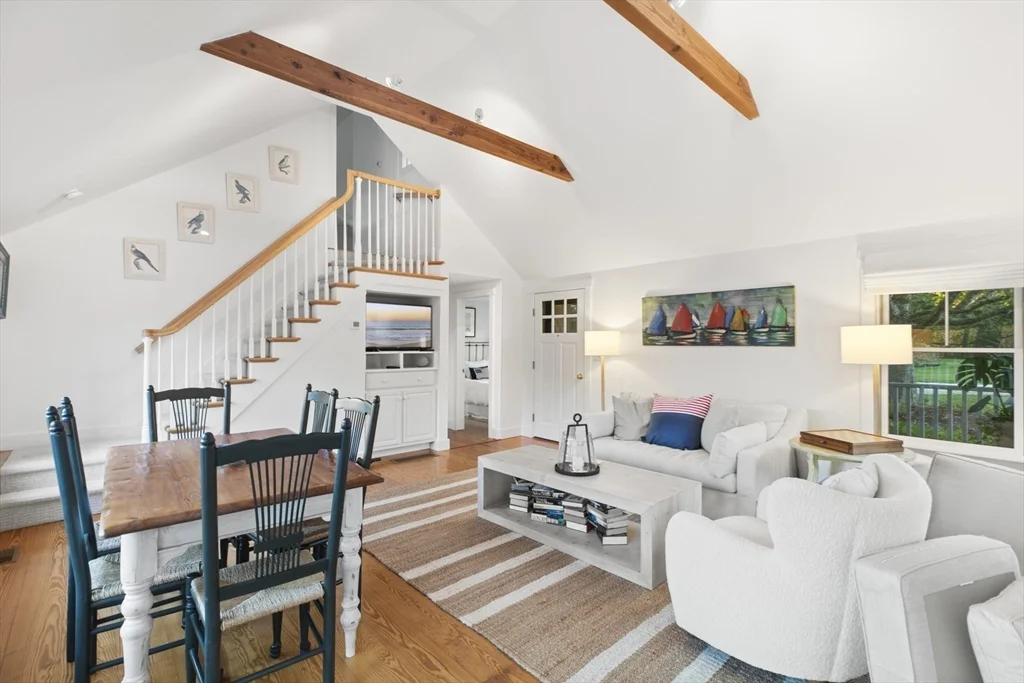 5 bed, 4+ bath apartment for rent at 4 Maxey Pond Rd, Nantucket — photo 26 of 34