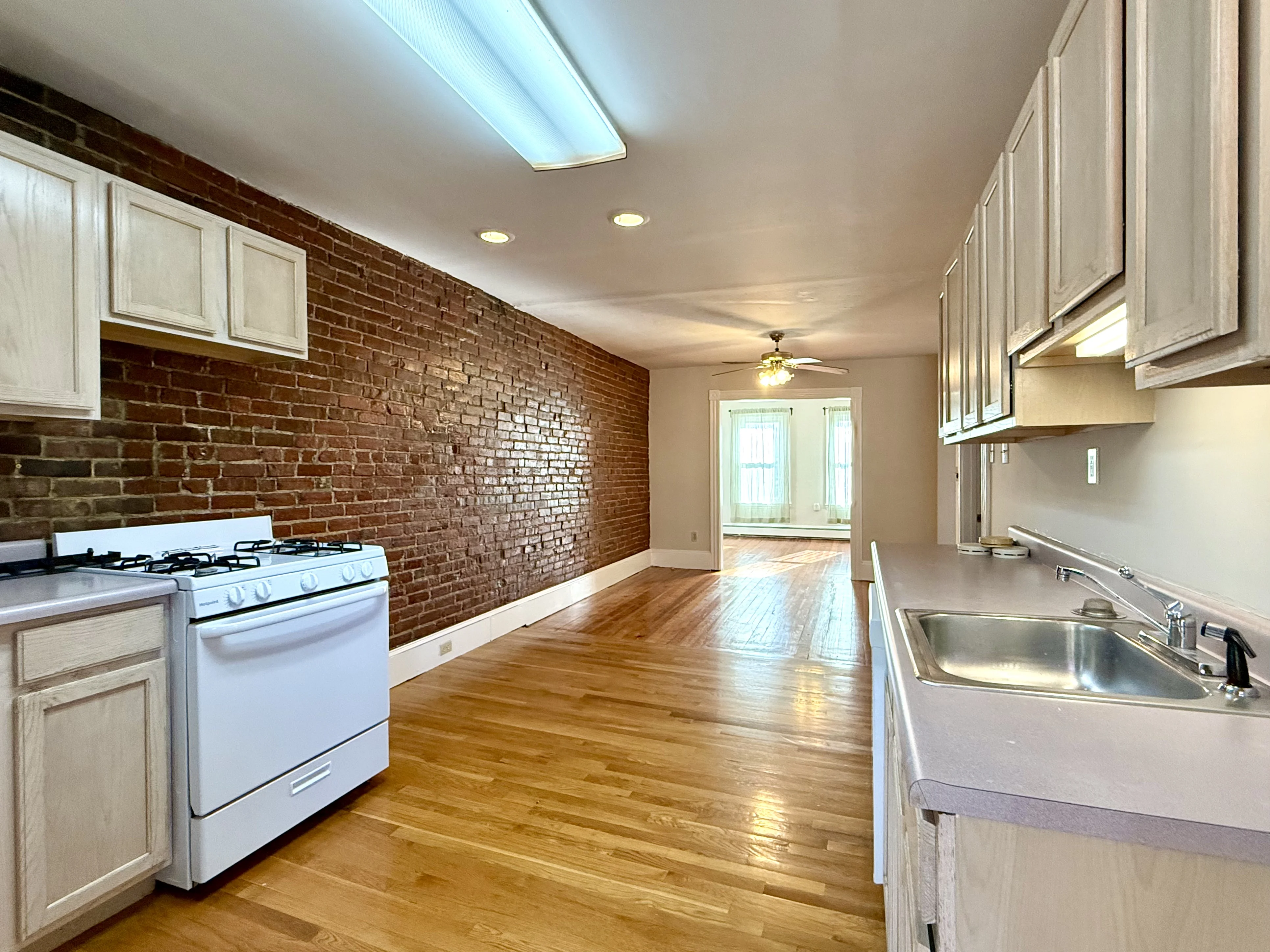 2 bed, 1 bath apartment for rent at 4 Mead St Unit 3A, Allston — photo 11 of 23