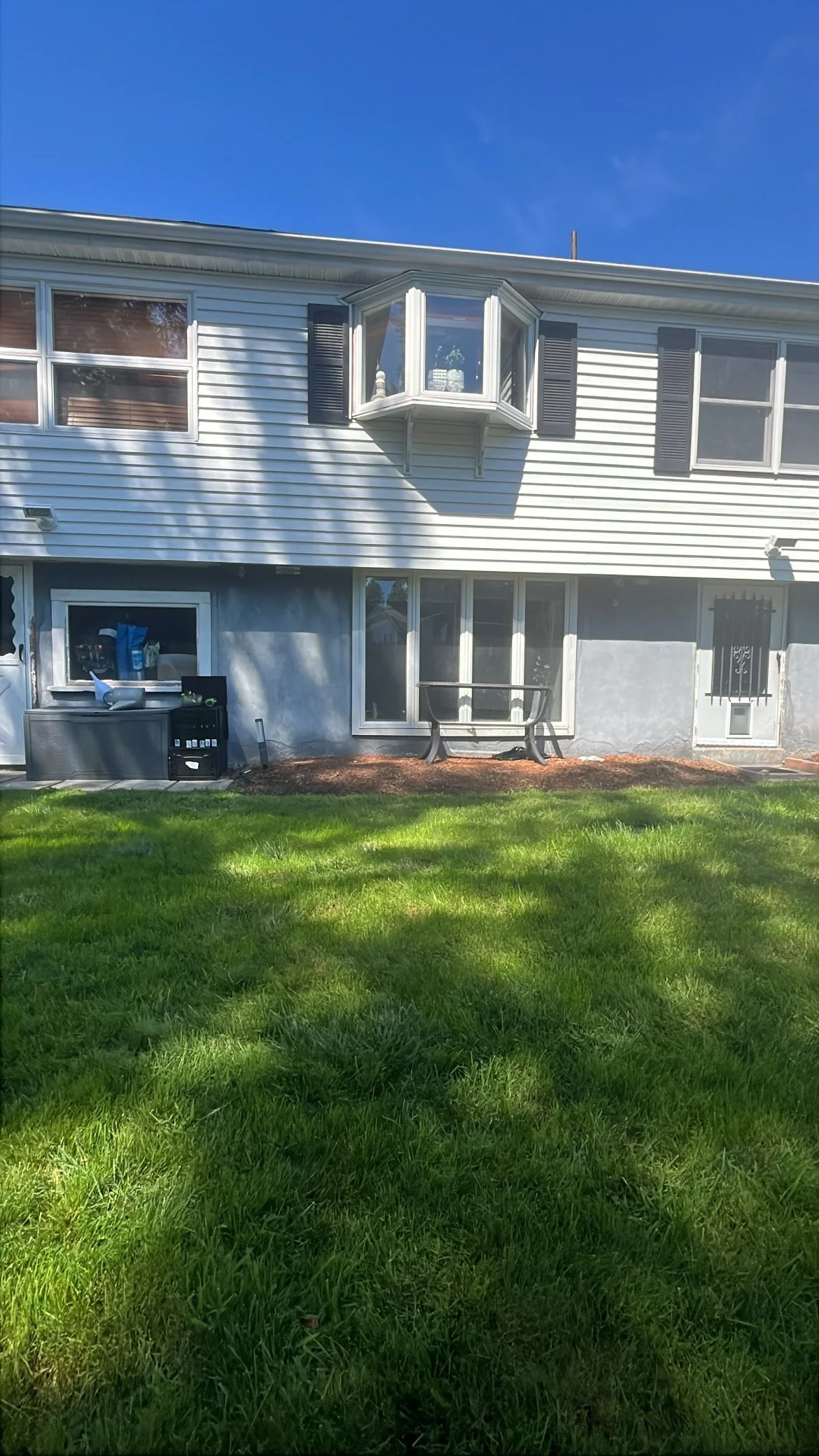 3 bed, 2 bath apartment for rent at 4 Meadowbrook Rd, Saugus