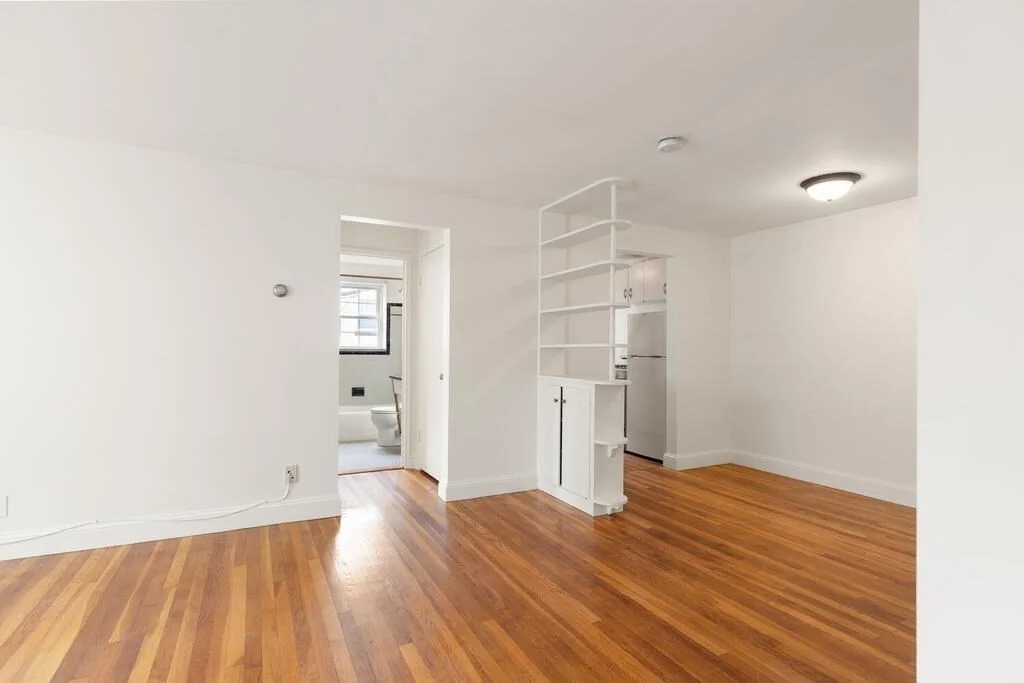 1 bed, 1 bath apartment for rent at 4 Menotomy Rd Unit 5, Arlington — photo 6 of 13