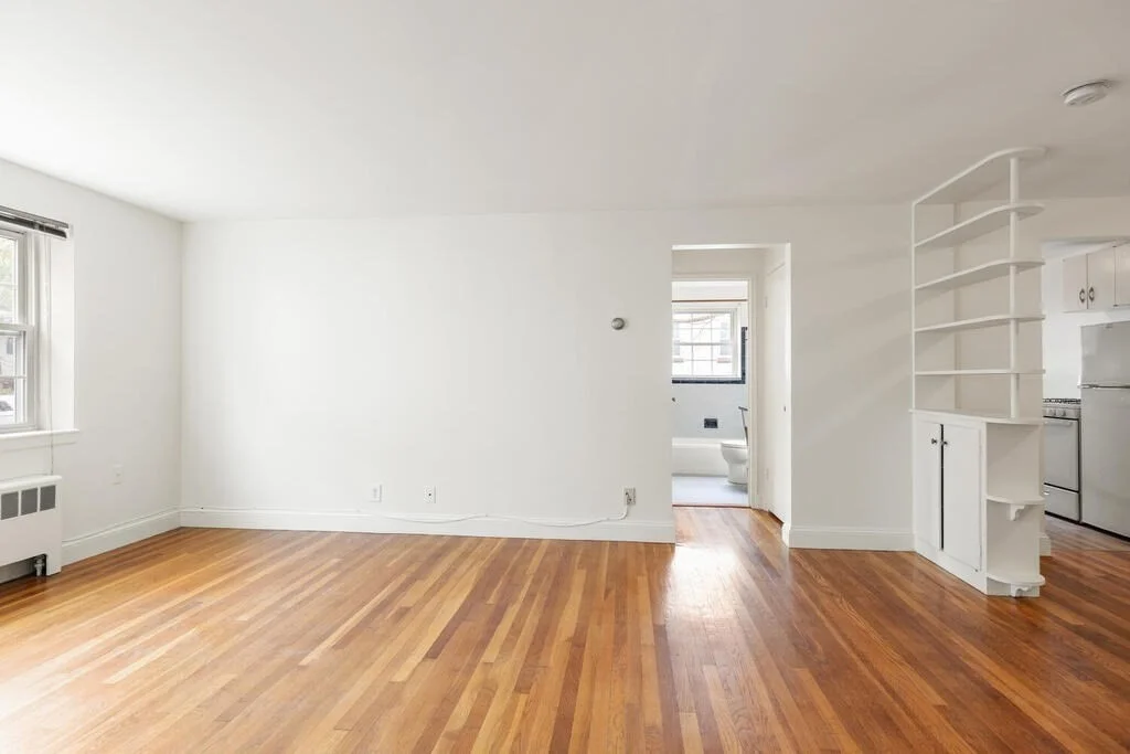 1 bed, 1 bath apartment for rent at 4 Menotomy Rd Unit 9, Arlington — photo 4 of 10
