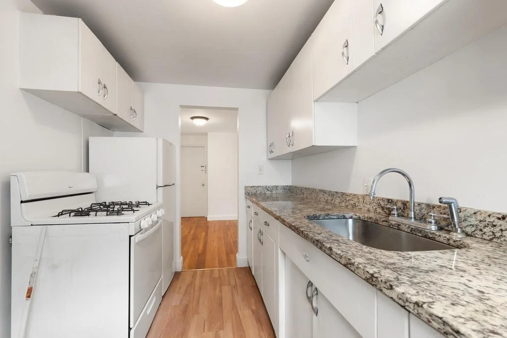1 bed, 1 bath apartment for rent at 4 Menotomy Unit 9, Arlington — photo 7 of 10