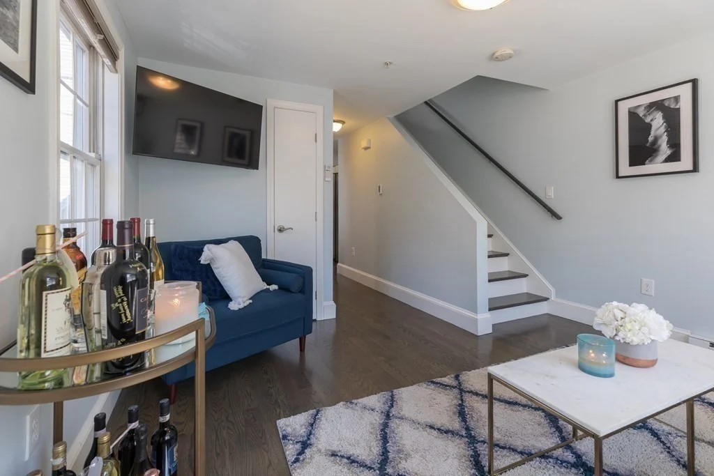 2 bed, 2 bath apartment for rent at 4 Mercer St Unit 4, South Boston — photo 3 of 13