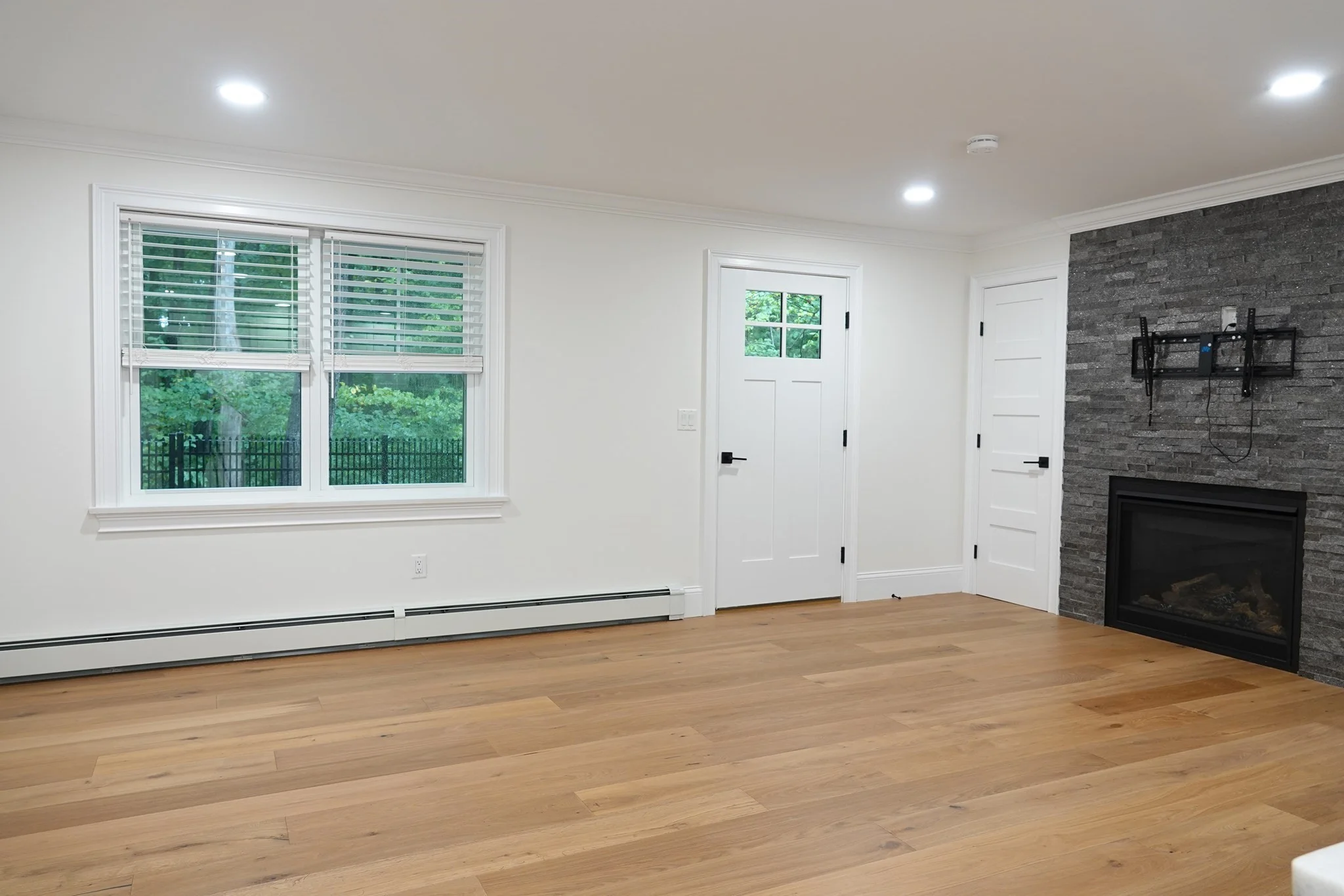 1 bed, 1 bath apartment for rent at 4 Mill Pond Rd Unit B, Burlington — photo 11 of 32