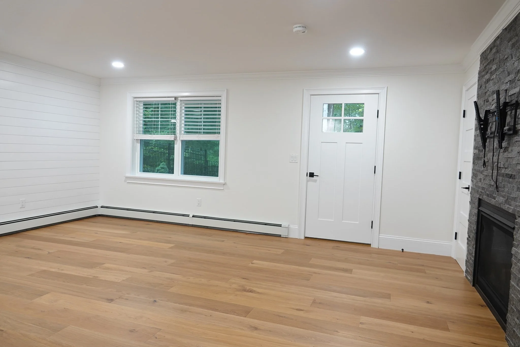 1 bed, 1 bath apartment for rent at 4 Mill Pond Rd Unit B, Burlington — photo 13 of 32