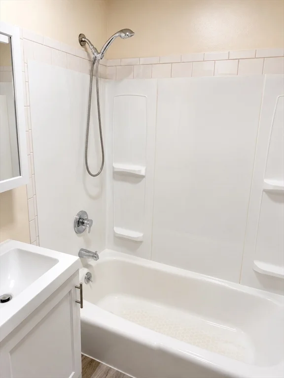 Studio bed, 1 bath apartment for rent at 4 Mill St Unit 9, Peabody — photo 4 of 6