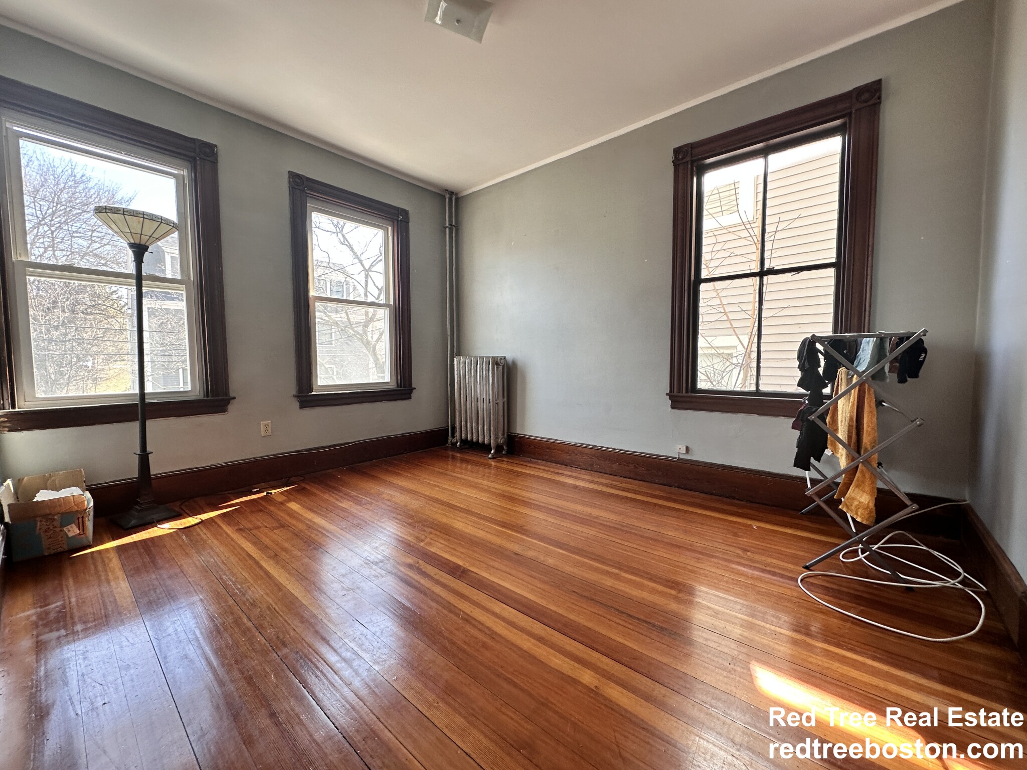 3 bed, 1 bath apartment for rent at 4 Montcalm Ave Unit 2, Brighton — photo 6 of 14