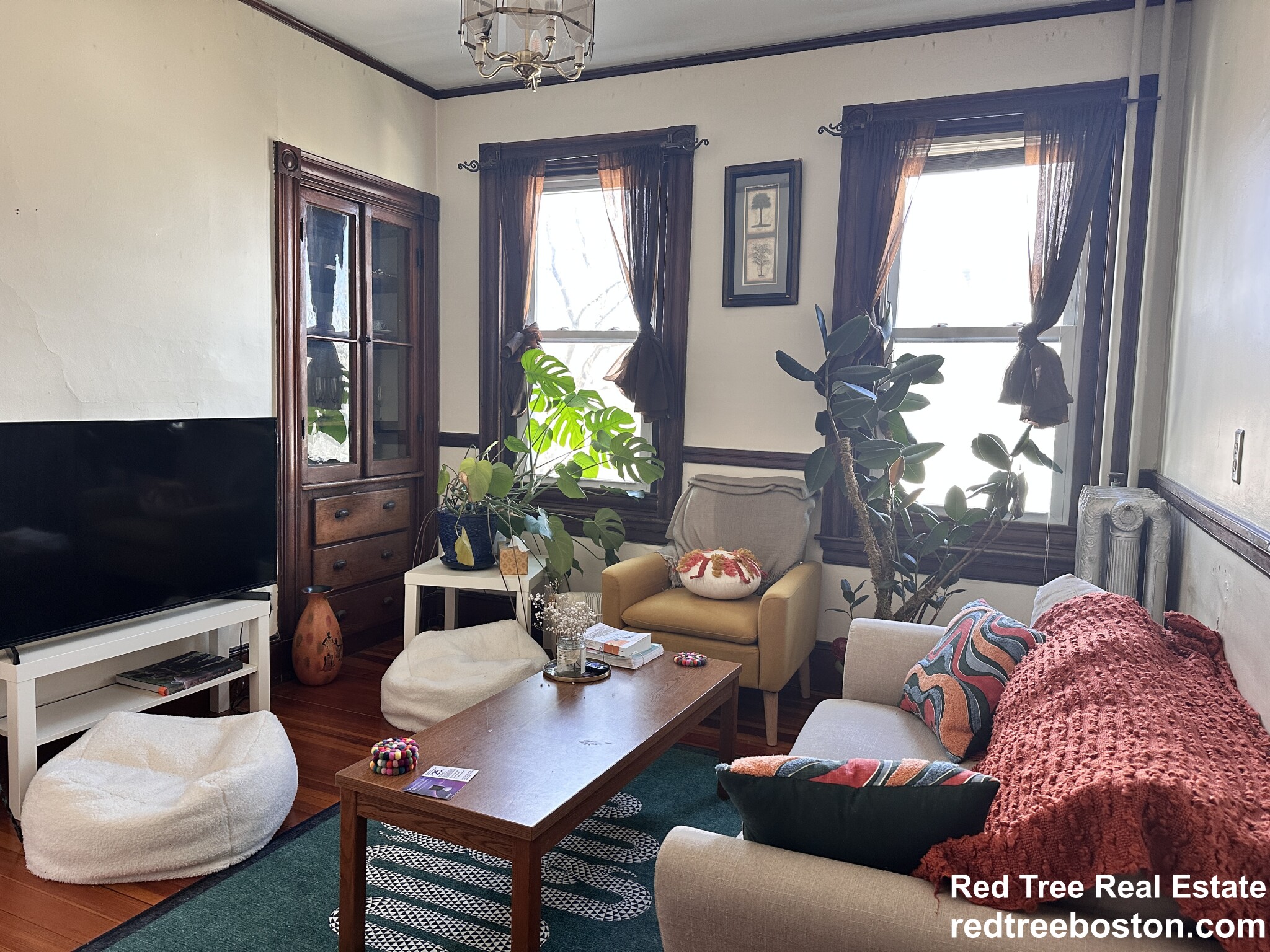 3 bed, 1 bath apartment for rent at 4 Montcalm Ave Unit 2, Brighton — photo 7 of 14