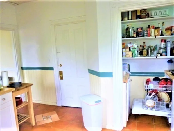 3 bed, 1 bath apartment for rent at 4 Montcalm Ave Unit 3, Brighton — photo 7 of 11