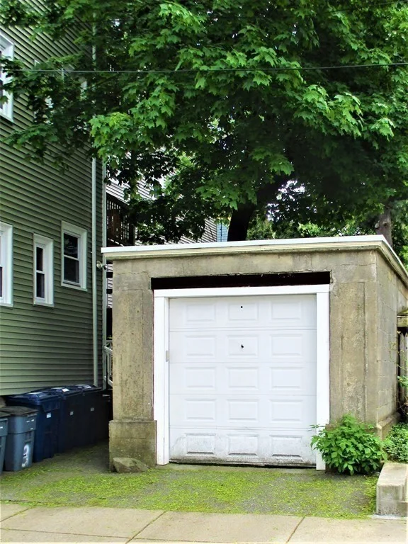 3 bed, 1 bath apartment for rent at 4 Montcalm Ave Unit 3, Brighton — photo 11 of 11