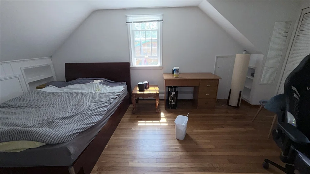 4 bed, 2 bath apartment for rent at 4 Mossdale Rd, Jamaica Plain — photo 13 of 19