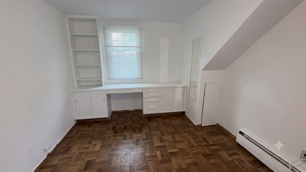 4 bed, 2 bath apartment for rent at 4 Mossdale Rd, Jamaica Plain — photo 15 of 19