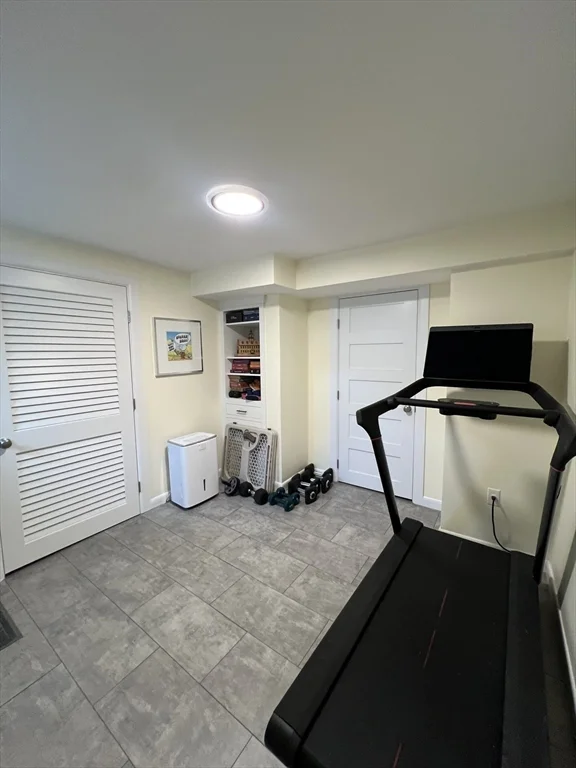 3 bed, 3 bath apartment for rent at 4 Mount Vernon, Brighton — photo 25 of 31