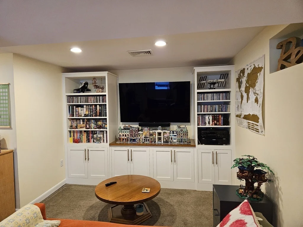 3 bed, 3 bath apartment for rent at 4 Mount Vernon, Brighton — photo 19 of 31