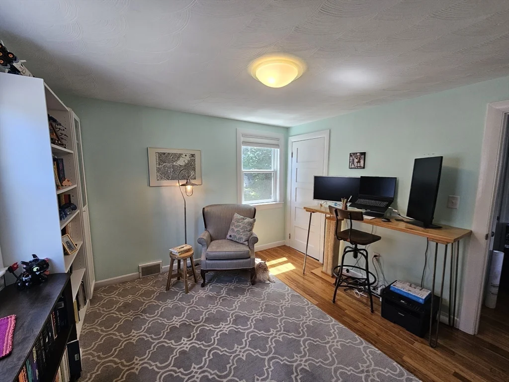 3 bed, 3 bath apartment for rent at 4 Mount Vernon, Brighton — photo 15 of 31