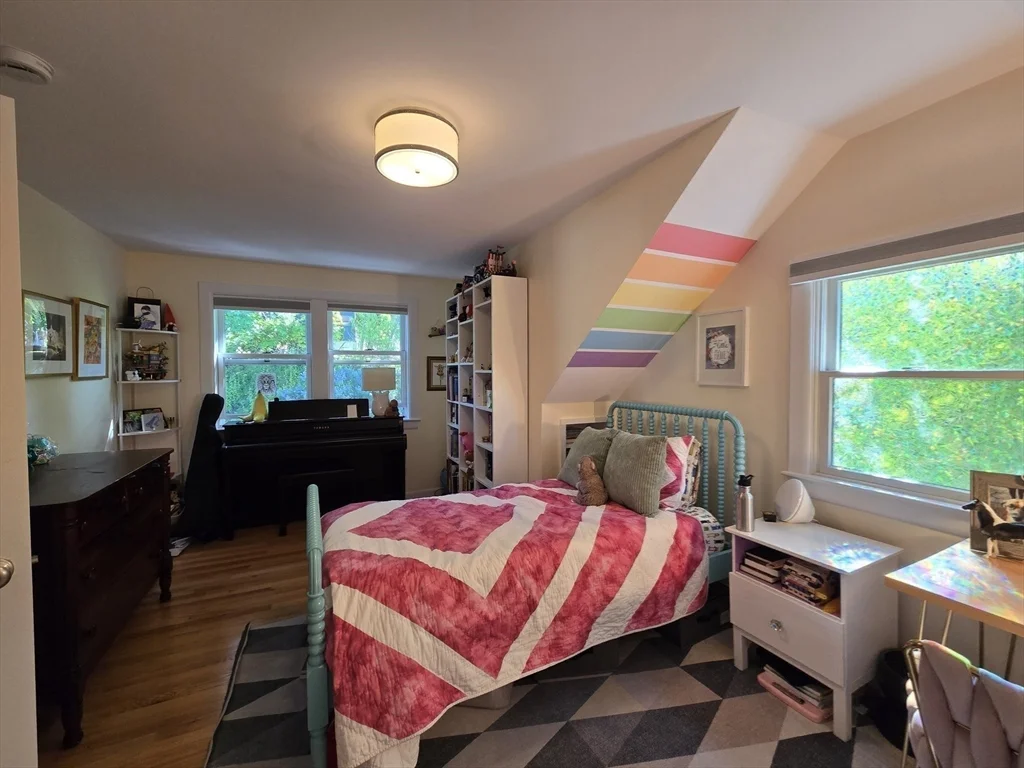 3 bed, 3 bath apartment for rent at 4 Mount Vernon, Brighton — photo 17 of 31
