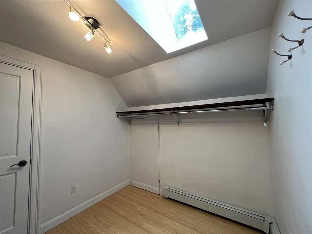 4 bed, 3 bath apartment for rent at 4 Myrna Rd, North Lexington — photo 15 of 30