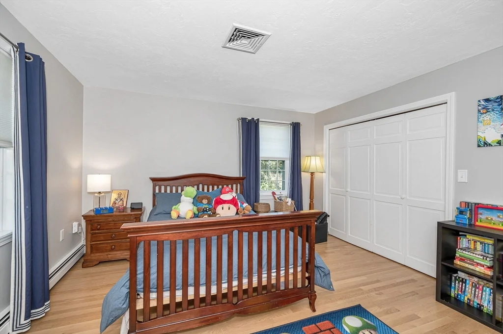 4 bed, 3 bath apartment for rent at 4 Nashoba Dr, Chelmsford — photo 25 of 42