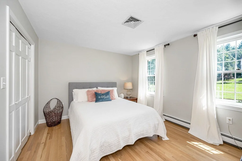 4 bed, 3 bath apartment for rent at 4 Nashoba Dr, Chelmsford — photo 37 of 42