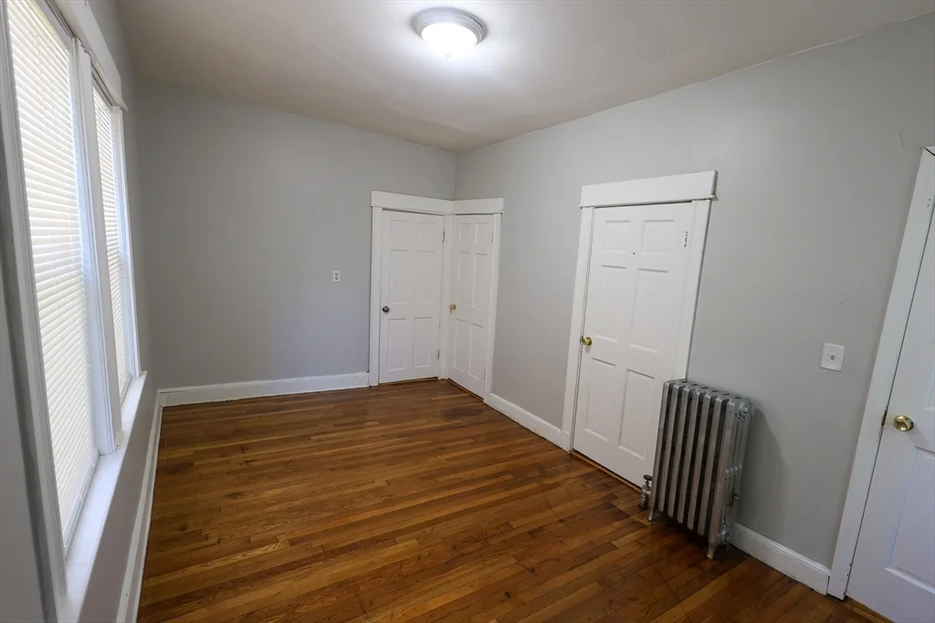 3 bed, 1 bath apartment for rent at 4 Navillus Ter Unit 1, Dorchester — photo 11 of 20