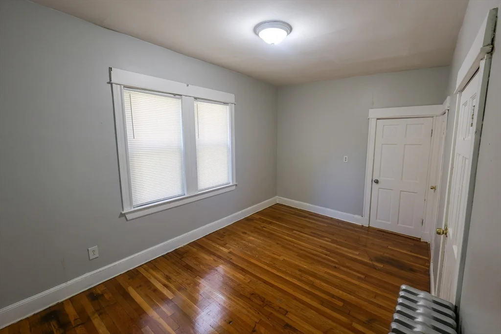3 bed, 1 bath apartment for rent at 4 Navillus Ter Unit 1, Dorchester — photo 12 of 20