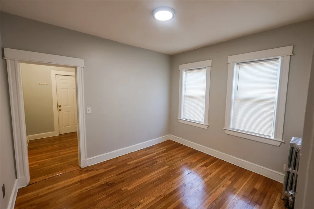 3 bed, 1 bath apartment for rent at 4 Navillus Ter Unit 1, Dorchester — photo 7 of 20