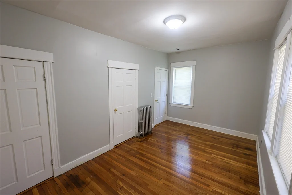 3 bed, 1 bath apartment for rent at 4 Navillus Ter Unit 1, Dorchester — photo 14 of 20