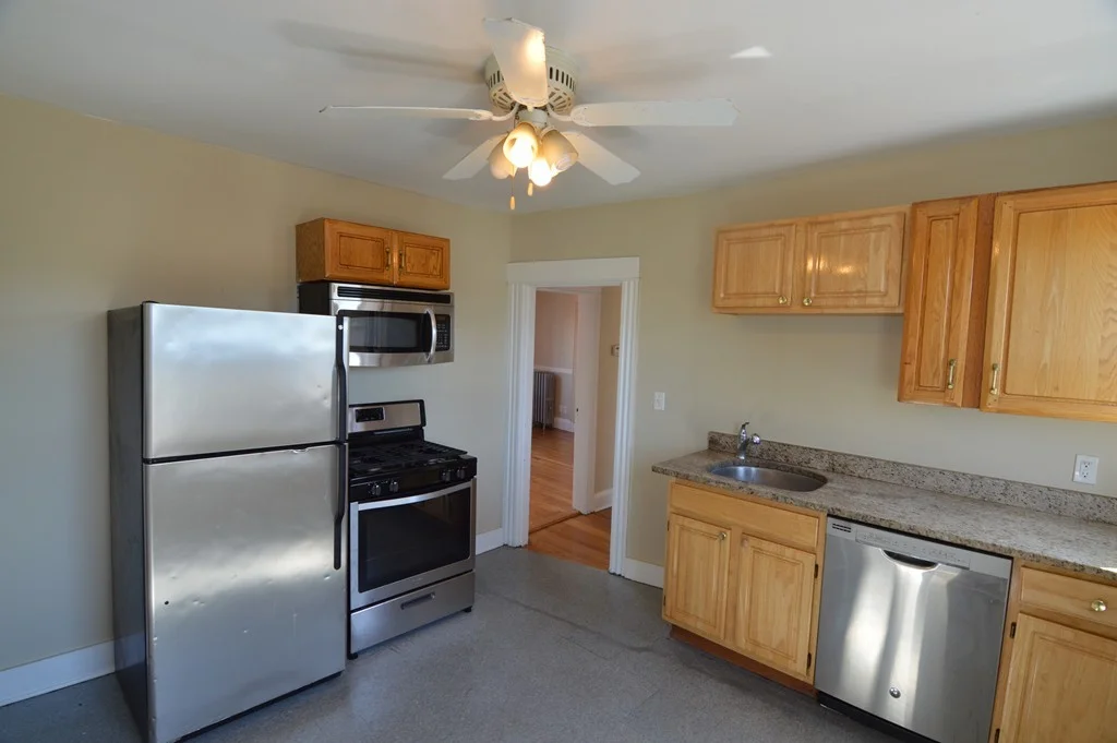 3 bed, 1 bath apartment for rent at 4 Navillus Ter Unit 1, Dorchester — photo 1 of 20