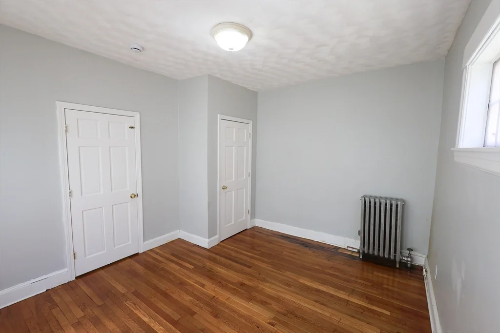 3 bed, 1 bath apartment for rent at 4 Navillus Ter Unit 1, Dorchester — photo 19 of 20