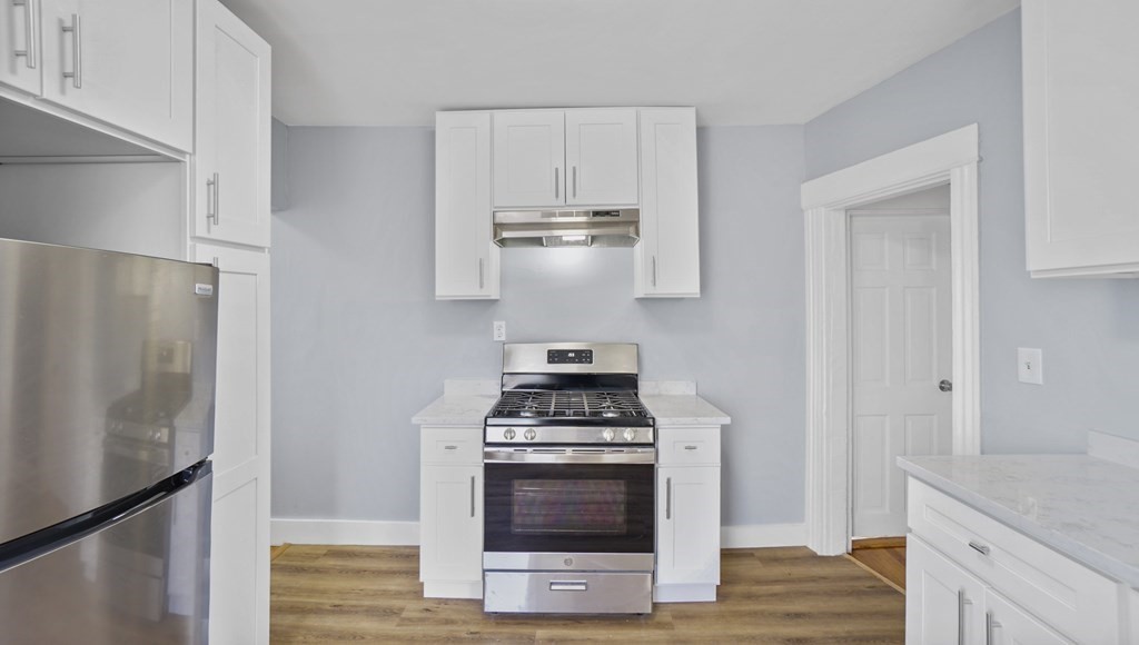 3 bed, 1 bath apartment for rent at 4 Navillus Ter Unit 3, Dorchester — photo 1 of 15