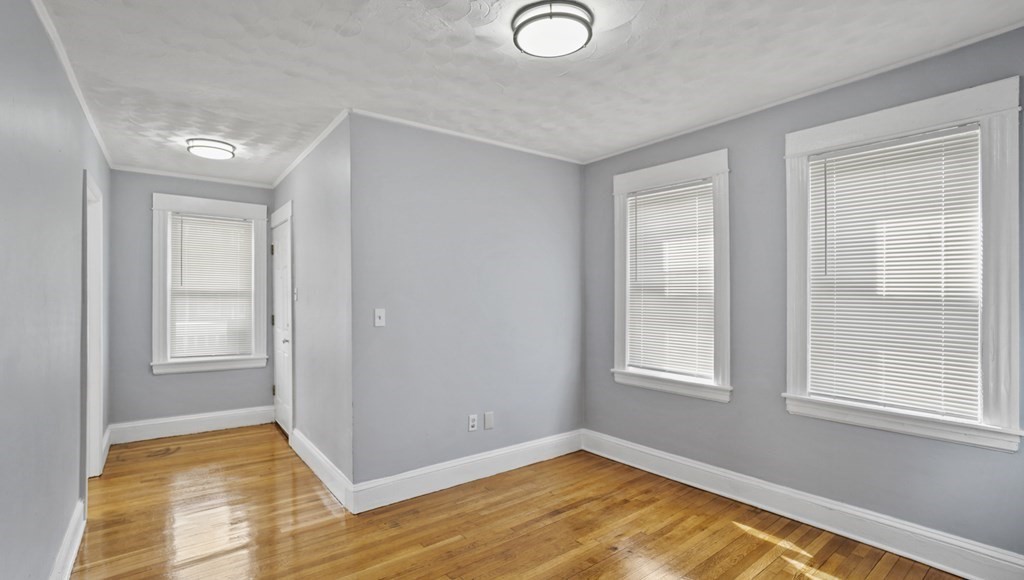3 bed, 1 bath apartment for rent at 4 Navillus Ter Unit 3, Dorchester — photo 6 of 15