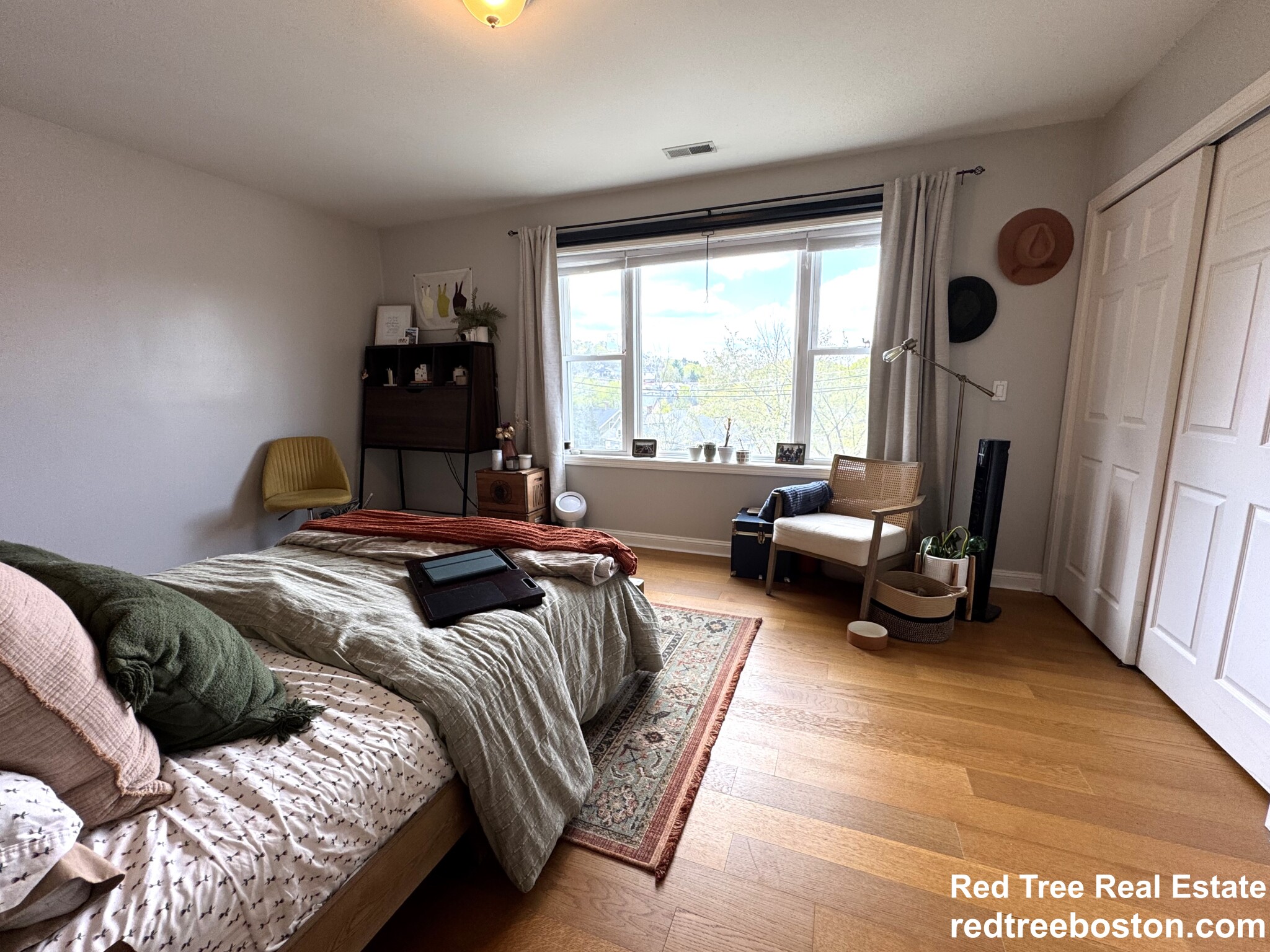 3 bed, 2.5 bath apartment for rent at 4 North Crescent Circuit Unit 1, Brighton — photo 15 of 25