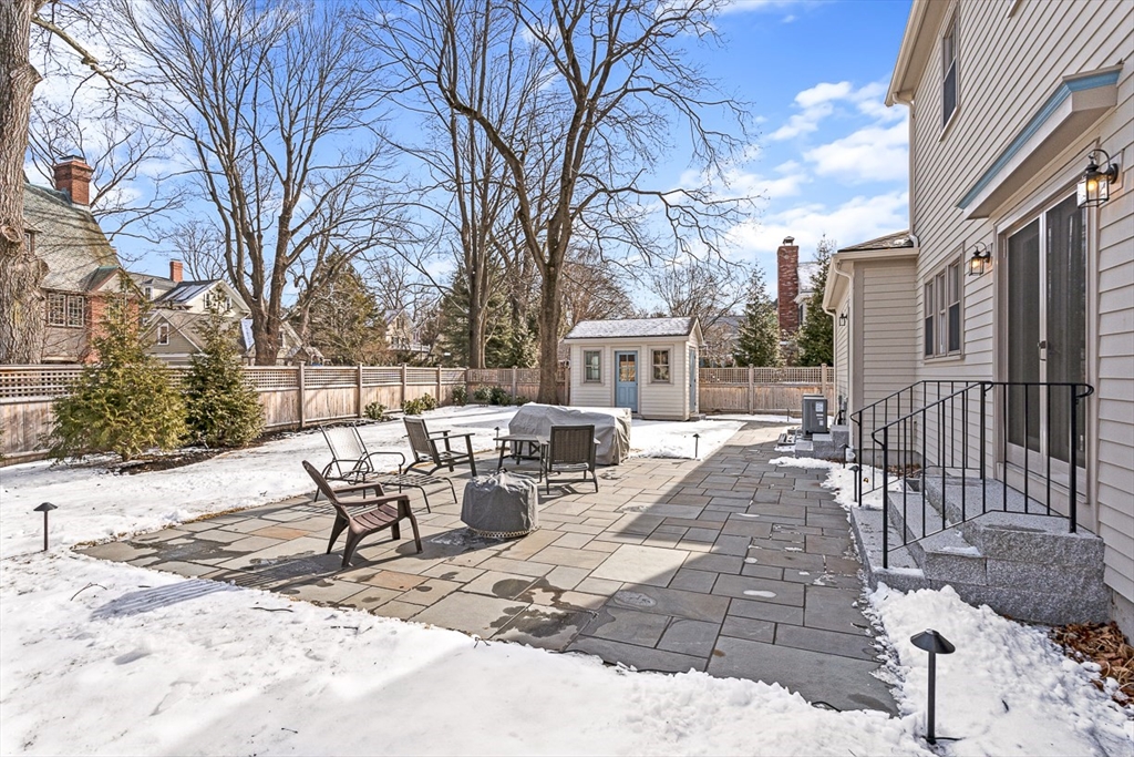 4 bed, 3 bath apartment for rent at 4 Norwood St Unit 4, Winchester — photo 35 of 35