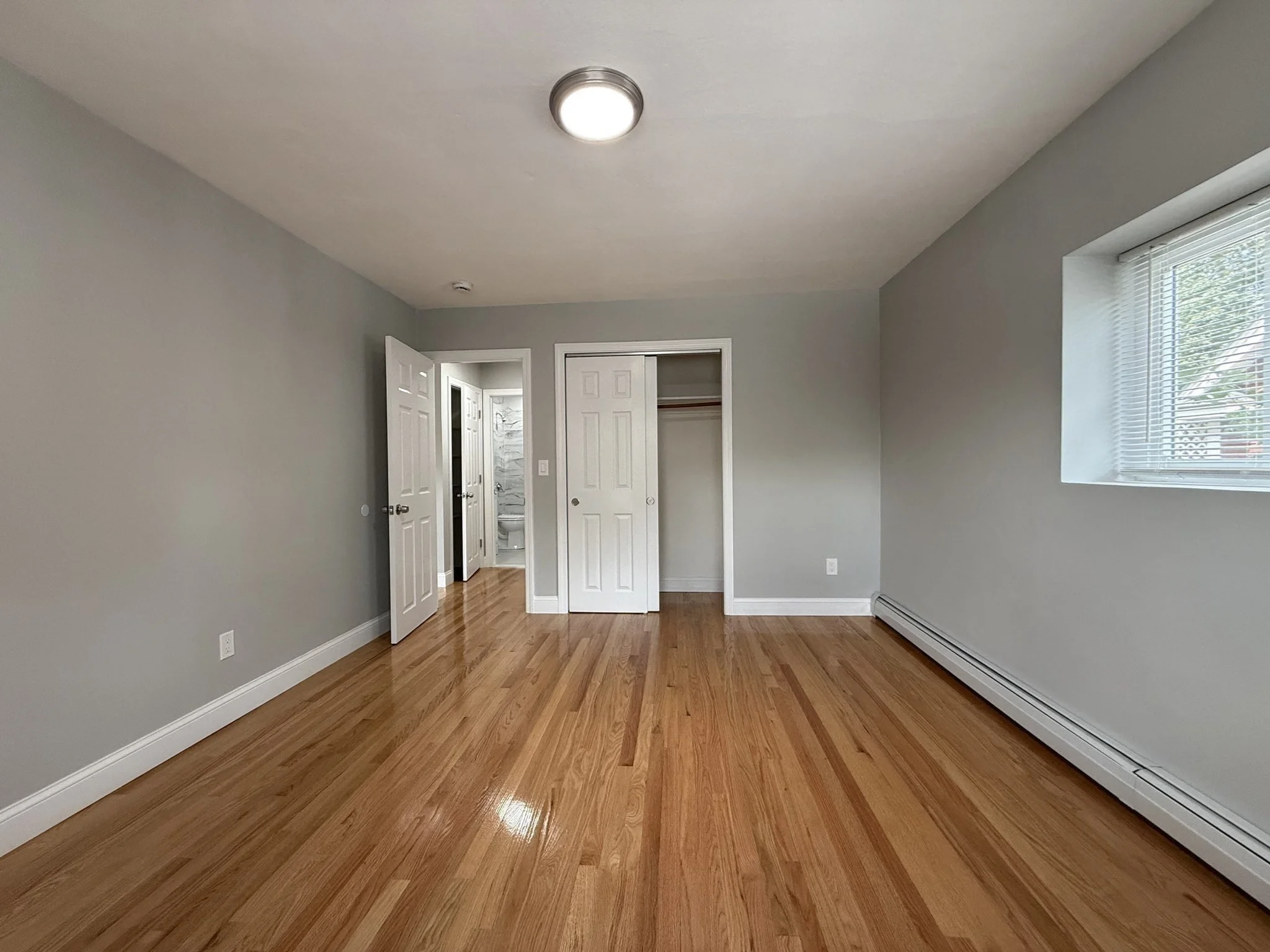 2 bed, 1 bath apartment for rent at 4 Oakcrest Rd Unit 32, Hyde Park — photo 6 of 9