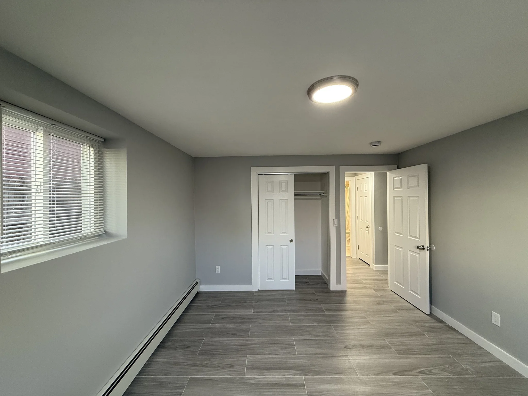 2 bed, 1 bath apartment for rent at 4 Oakcrest Rd Unit 4, Hyde Park — photo 7 of 14