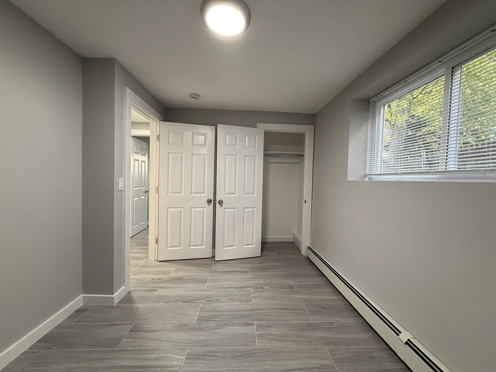 2 bed, 1 bath apartment for rent at 4 Oakcrest Rd Unit 4, Hyde Park — photo 10 of 14
