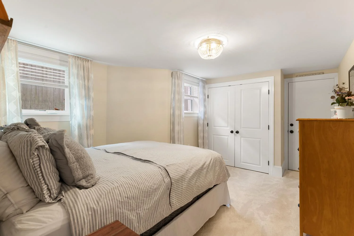 2 bed, 1.5 bath apartment for rent at 4 Orvis Rd Unit 4, Arlington — photo 11 of 22
