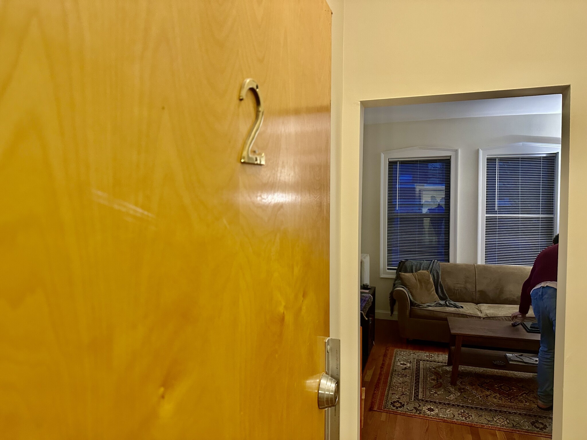 1.5 bed, 1 bath apartment for rent at 4 Park Vale Ave Unit 2, Allston — photo 2 of 28
